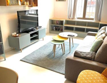 One-Bedroom Apartment