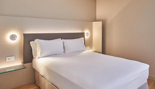 Double or Twin Room with Terrace