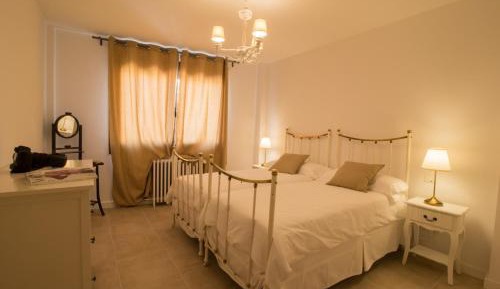 Superior Twin Room with Extra Bed