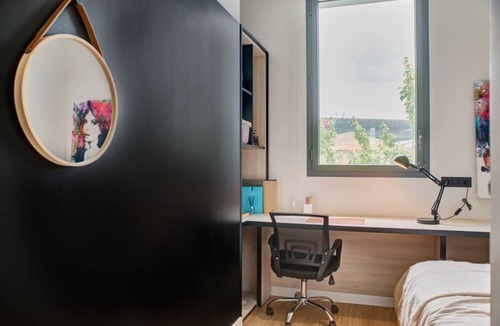 Milagrosa Apartment | Estudios y Habitaciones Modernas en PAMPLONA, SK