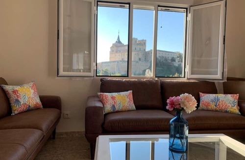 Ucles House | Casa Senda de los Lobos con Vistas al Monasterio de Uclés