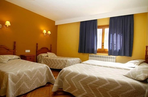 Bronchales Hotel | Hotel Suiza