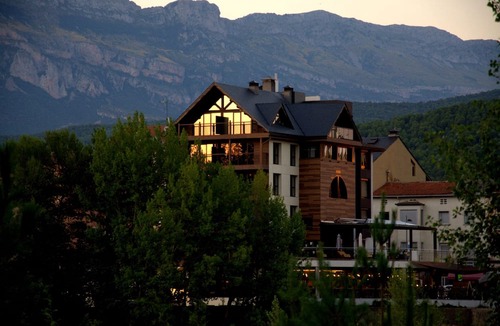 Ainsa-Sobrarbe Hotel | Hotel Sánchez