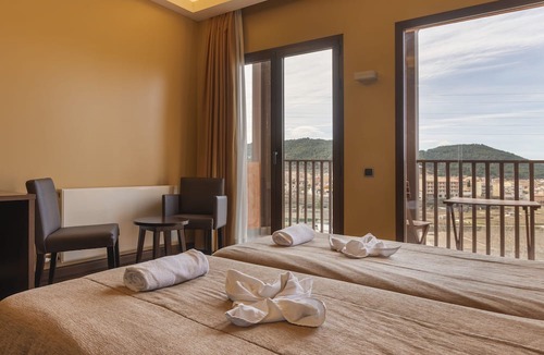 Valderrobres Hotel | Hotel Fuente del Miro