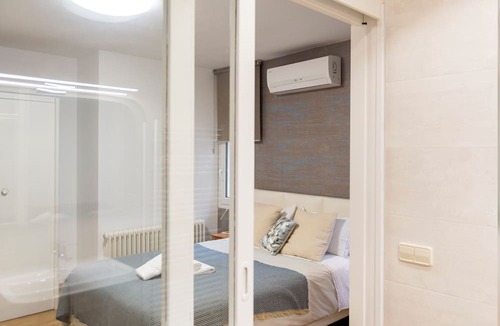 Lleida Bed & Breakfast | El jardí de l'avet