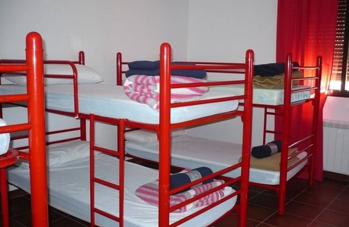 Villanueva de Guadamejud Hostel | Albergue Serranilla - Hostel