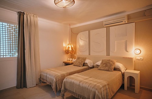 Cala de Bou Apartment | Sunset Oasis Ibiza- Adults Only