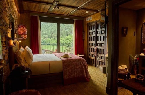 Chisagues Hotel | Hotel Valle de Pineta