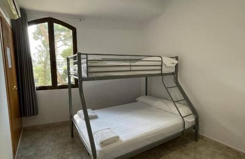 Jesus Hostel | Albergue María Rosa Molas
