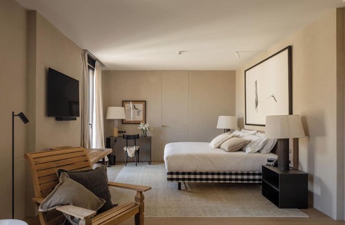 Villamayor de Monjardin Hotel | Hotel Boutique Mirador de Deyo
