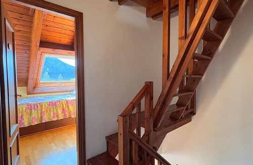 Pla de l'Ermita Apartment | Triplex with fireplace and balcony Erta 4 Vall de Boí