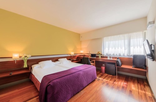 Torrejon de Ardoz Hostel | Hostal Porcel Torrejón