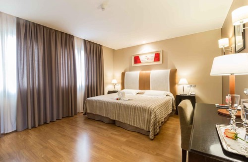 La Almunia de Dona Godina Hotel | Hotel El Patio