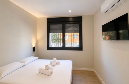 Fuencarral Hostel | Hostal Ramon y Cajal
