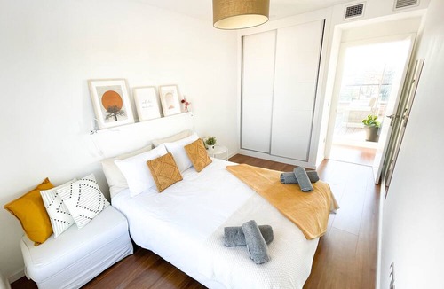 Barrio de Jesus Apartment | Penthouse best views of Pilar jacuzzi and garage