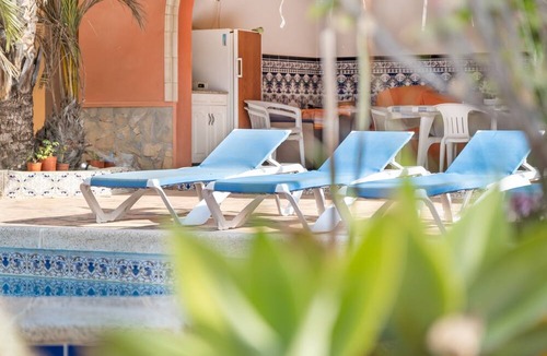 El Chaparral Apartment | Villa 'Maria Dependance' with Private Pool, Wi-Fi and Air Conditioning