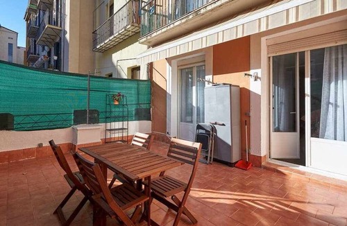 Old Town Apartment | Apartamento con Terraza en el Casco Antiguo de Pamplona - Ayla San Fermín