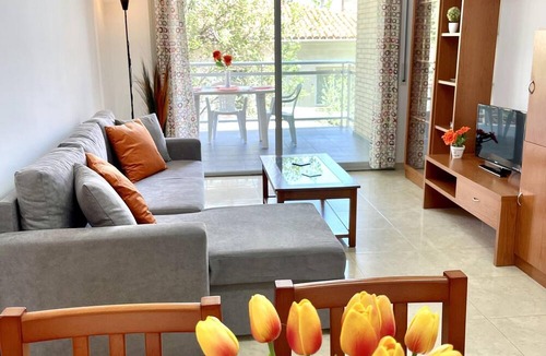 La Pineda Apartment | APARTBEACH CHLOE DOWNTOWN BEACH AND LARGE TERRACE