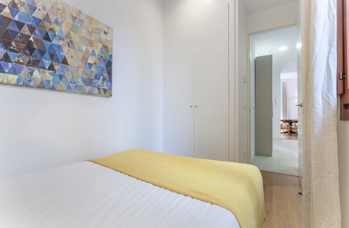 Cortes Apartment | Bellas Artes III apartment in Madrid