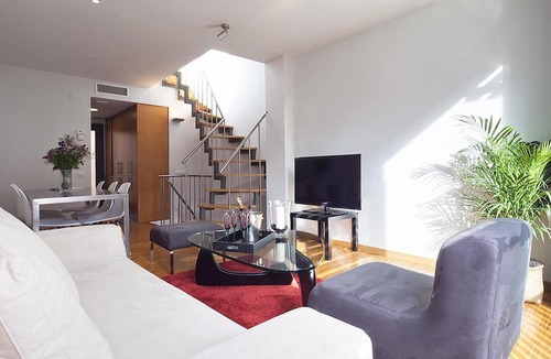 El Putget i Farro Apartment | My Space Barcelona Up to 106 pax in 17 Apart. in downtown Barcelona