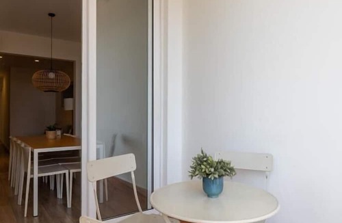 L'Antiga Esquerra de l'Eixample Apartment | SUPERIOR 4 BEDROOM APARTMENT