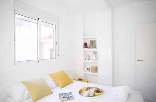 El Pilar Apartment | Singular Stays Roger de Flor