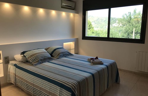 Abrera House | House for 8-9 people 25 min from Barcelona, Montserrat, Sitges, Penedes.