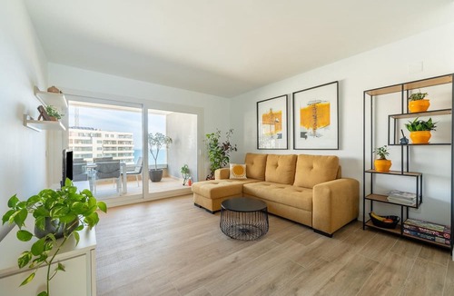 Punta Prima Apartment | Modern Coastal Gem, Torrevieja