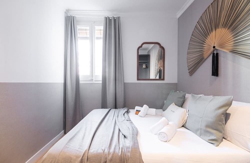 Esquerra de l'Eixample Apartment | CASA CALABRIA 2 BEDROOM