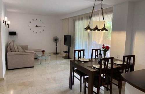 Punta Prima Apartment | Apartamento en Punta Prima Parque Recoleta