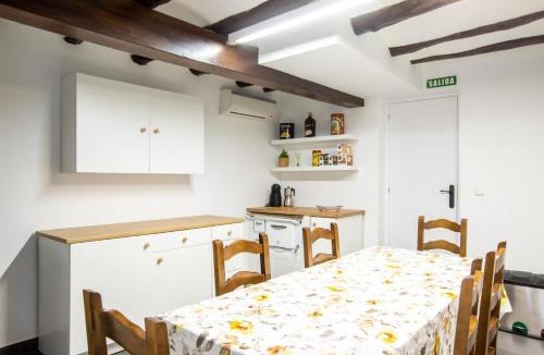 Mendigorria House | coqueta casa rural con terraza y barbacoa