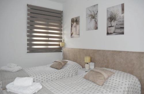 Los Navalucillos House | La Jara Rosa