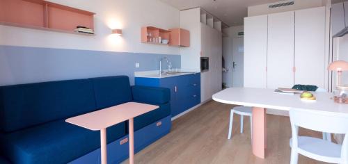 Lezcairu Apartment | Kora Kiliki