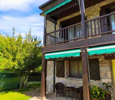 Sarratillo House | Casa Irama - Casa rural para grupos cerca de Aínsa - Pirineo Aragonés