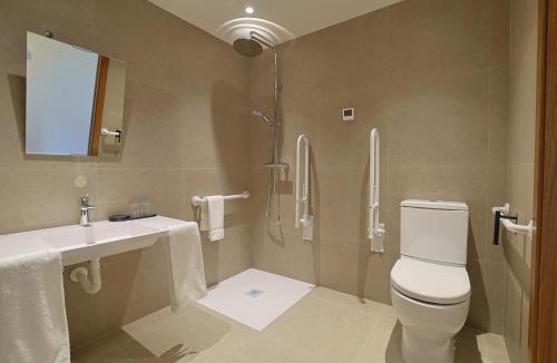 Renanue Hotel | Hotel Fonsispa