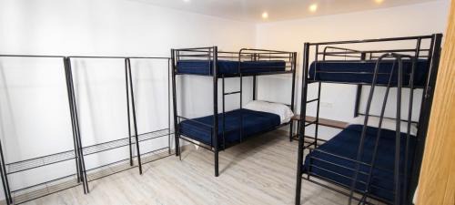 Igualada Apartment | Welcoming Apartment in Igualada - 65.2 m² - 8 people