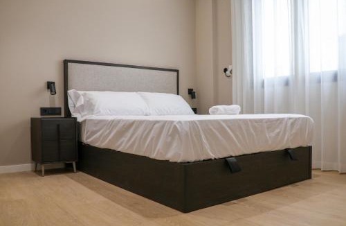 Yecla Apartment | TeneaHome - Escuelas Pías