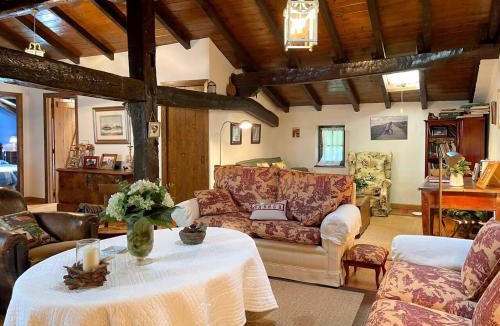Arantza House | Casa rural Garata
