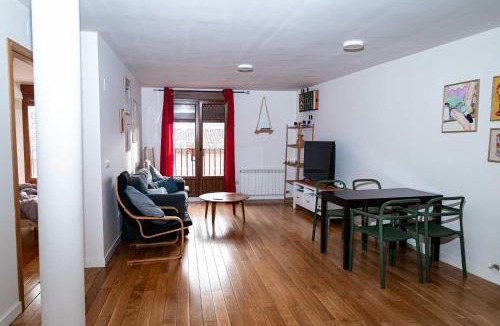 Molina de Aragon Apartment | Piso en Antigua Casa de Correos