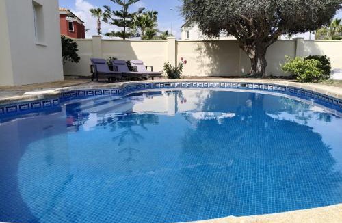 Caserio Los Tarquinos Villa | Villa Elegante, with a private pool