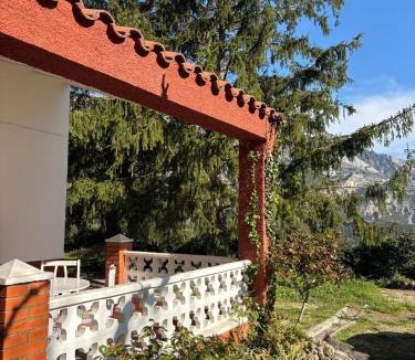 Alfara de Carles House | La CasetaBlanca del Toscar