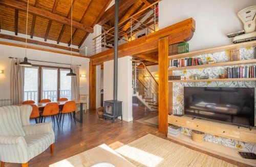 Etxalar Ski Chalet | Casa de campo en pleno norte de Navarra con vistas