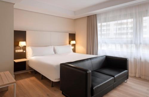 Txagorritxu Hotel | B&B HOTEL Vitoria General Álava