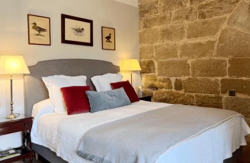 Albero Alto Bed & Breakfast | Castillo de Corvinos