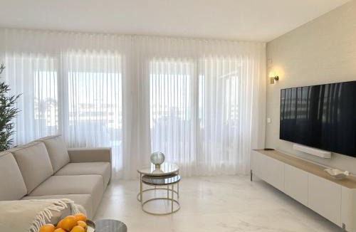 Punta Prima Apartment | POSIDONIA PENTHOUSE Vista Panoramica al Mar by GrupoQuattro