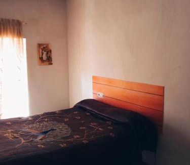 Villalba dels Arcs House | Sidharta Room
