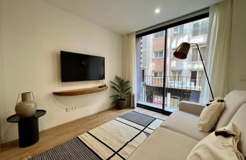 Ensanche Diputacion Apartment | Reyes Católicos Premium Homes