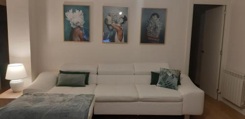 Delicias Apartment | La Parada de la Estacion con parking