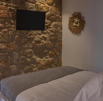 Balaguer Apartment | La Casa Del Miracle