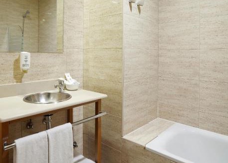 Huarte Hotel | Hotel Iriguibel Huarte Pamplona
